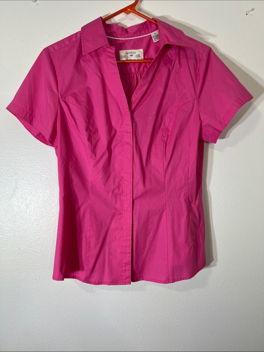 Riders by Lee Vibrant Pink Short Sleeve Pleated Button-Front Shirt